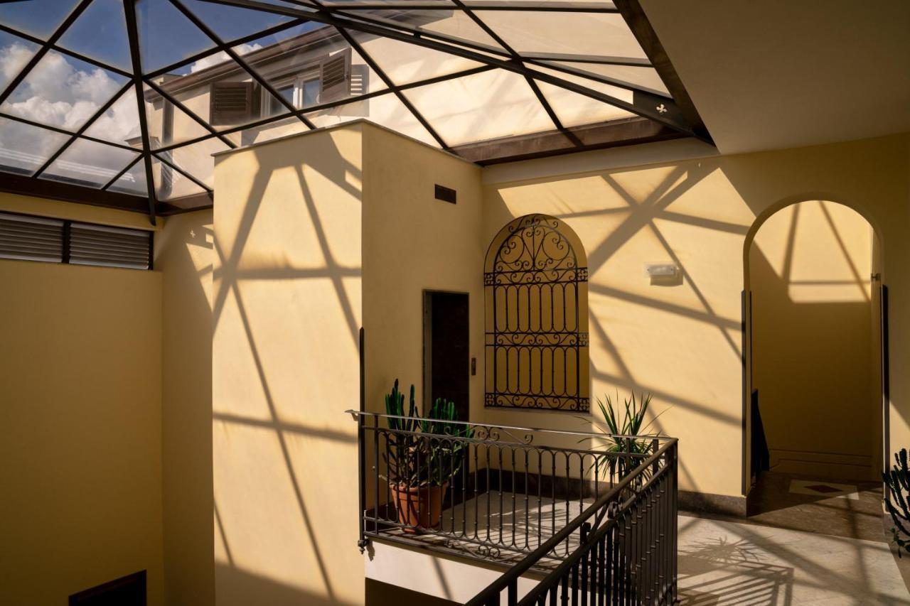 Sopra Moltivolti Guesthouse Palermo Dış mekan fotoğraf