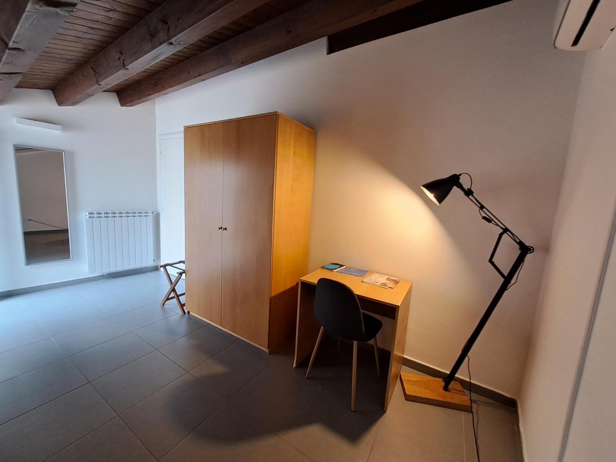 Sopra Moltivolti Guesthouse Palermo Oda fotoğraf